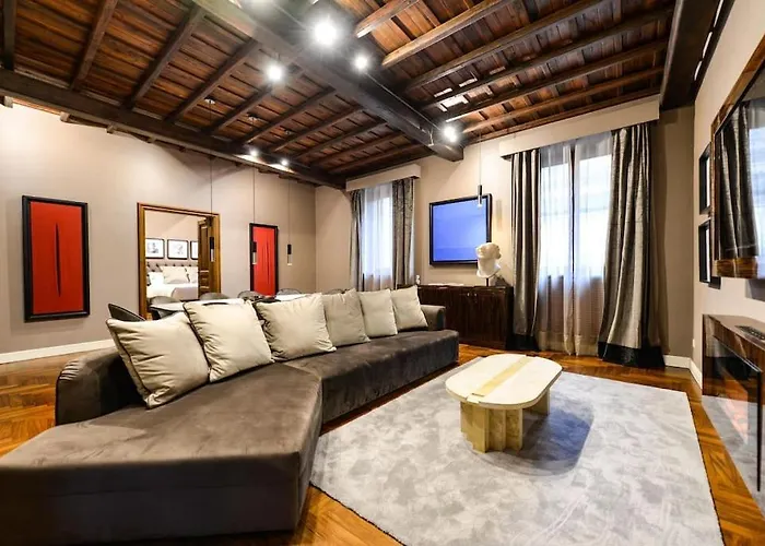 Appartement The Frattina - Luxury Serviced