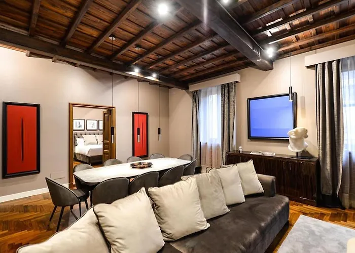 The Frattina - Luxury Serviced Apartment
