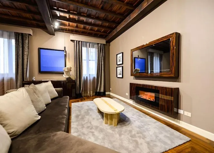 The Frattina - Luxury Serviced